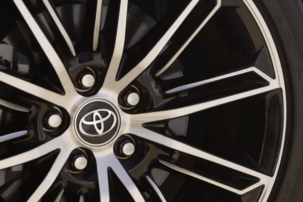 19-IN. SPORTS WHEELS
